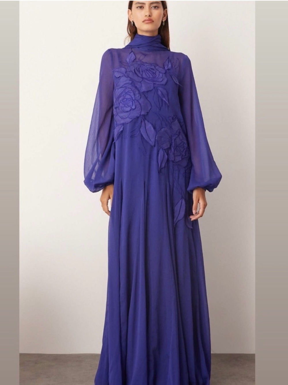 Arrange Curve Appliqué Floral Tie Neck Blouson Sleeve Maxi Dress